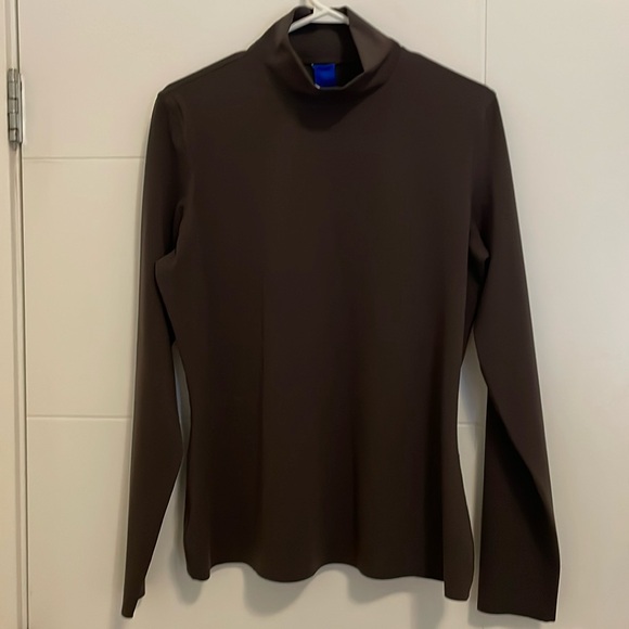 Kit and Ace The Base Long Sleeve Turtleneck - Picture 3 of 7